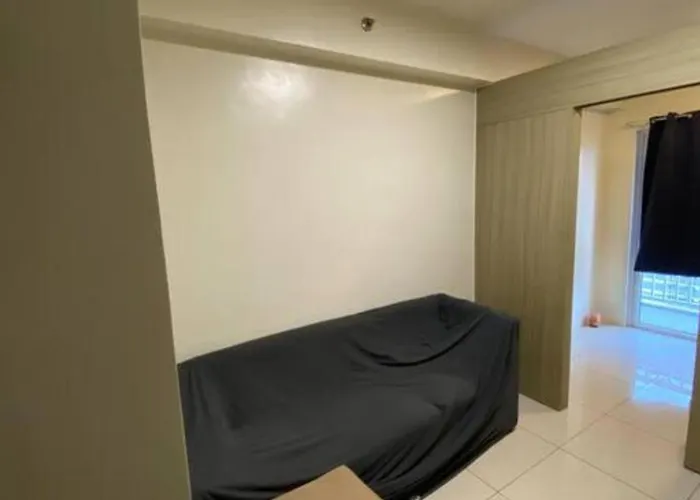 Breeze Residences 26th Floor *